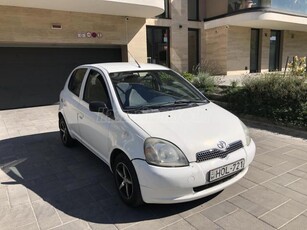 TOYOTA YARIS 1.3 Linea Luna