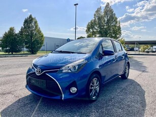 TOYOTA YARIS 1.33 Active ÚJSZERŰ ÁLLAPOT/ DIGIT KLÍMA/ NAVI/ TOLATÓ KAMERA/ KÉK KULCS