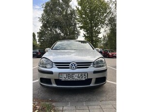 VOLKSWAGEN GOLF V 1.4 Comfortline