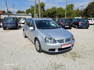 VOLKSWAGEN GOLF V 1.6 Comfortline 1 Tulaj. Kitűnő Állapot !!