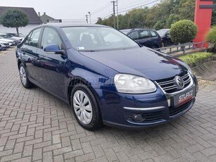 VOLKSWAGEN JETTA 1.6 Comfortline Magyar-Sz.könyv-KM GARANCIA