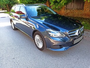 Eladó Mercedes-Benz E-osztály - E 220