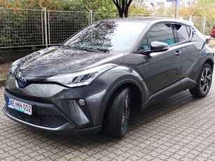 Eladó használt Toyota C-HR - C-HR 1.8 Hybrid Style e-CVT Ajándék 2év ExtraCare + Tartozék