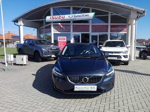 Eladó használt Volvo V40 - 2.0 [T3] Inscription, 5 ajtó, 6 fokozatú manuális / kézi váltó - MAGYARORSZÁGI,FRISSEN SZERVIZELT,GARANTÁLT KILOMÉTER !