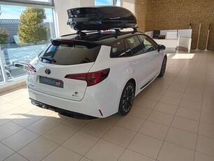 Eladó új Toyota Corolla - 1.8 Hybrid GR-Sport e-CVT, 5 ajtó, 0 fokozatú fokozatmentes automata váltó Készletről! akár 4,9% THM