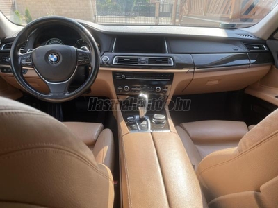 BMW 730d xDrive (Automata)