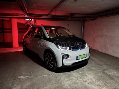 BMW I3 REX (Automata) garanciális/friss szerviz/rablásgátló/keyless/hőszivattyú/önparkolás/kamera/CCS