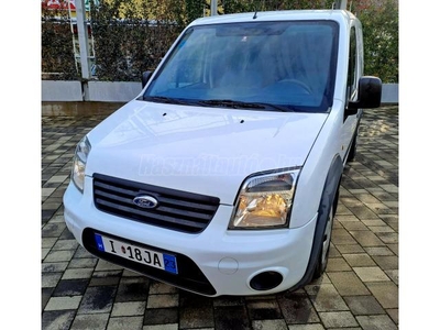 FORD CONNECT Transit200 1.8 TDCi SWB Ambiente E5 Garantált km! Szervizkönyv! 2 kulcs! Klíma! Bluetooth!