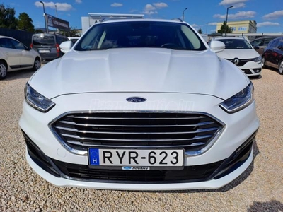 FORD MONDEO 2.0 TDCi Business / ÁFÁS / MAGYARORSZÁGI / 1 TULAJ / SZERVÍZKÖNYV / GARANCIA / NAVI / KAMERA /