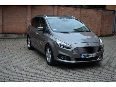 FORD S-MAX 1.5 EcoBoost Titanium [7 személy]