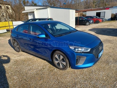 HYUNDAI IONIQ plug-in 1.6 GDi Premium DCT Zöldrendszám/SZKÖNYV/NAVI/KAMERA/SÁVTARTÓ/KEYLESS/TEMPOMAT