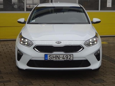 KIA CEE'D Ceed 1.4 T-GDI Gold MAGYARORSZÁGI-SÉRÜLÉSMENTES-SZERVIZKÖNYVES-MAGASAN FELSZERELT-GARANCIÁLIS-KITŰNŐ