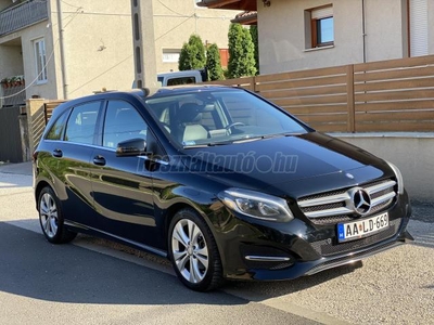 MERCEDES-BENZ B 200 CDI d AMG Line 7G-DCT KITŰNŐ ÁLLAPOT++87eKM++1 ÉV GARANCIÁVAL++ÖNPARKOLÓ RENDSZER++ÜLÉSFŰTÉS