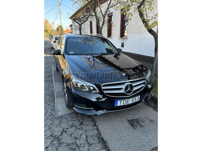 MERCEDES-BENZ E 220 BlueTEC 4Matic T Avantgarde (Automata)