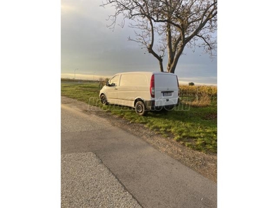 MERCEDES-BENZ VITO 109 CDI