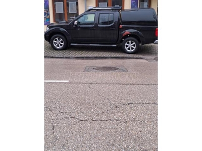 NISSAN NAVARA 4WD Double 2.5D LE D40