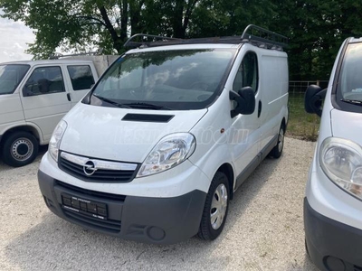 OPEL VIVARO 2.0 CDTI DC L1H1 2.9t Business DPF EURO5 260000KM VÉGIGVEZETETT SZERVIZKÖNYV