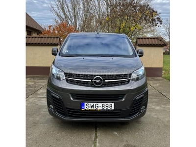 OPEL VIVARO 2.0 D Crew Van Elegance L (Automata) Megnövelt 1. Tulaj! VTSZ 8704 5 személy/N1! Állófűtés! Bi-Xenon! Kessy! Távolságtartó! Gar