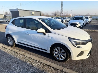 RENAULT CLIO Société 1.5 dCi Business Start&Stop 60eKM Új mod. 6sebesség 85Le LED Navi 5%THM 12hó garancia /Vásárolja meg online/