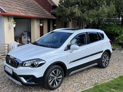 SUZUKI SX4 S-CROSS 1.4 Hybrid GLX Panorama