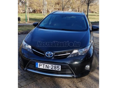 TOYOTA AURIS Touring Sports 1.8 HSD Active (Automata)