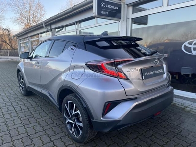 TOYOTA C-HR 1.2T Dynamic Comfort LED