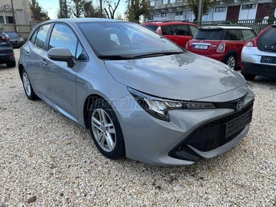 TOYOTA COROLLA 1.8 Hybrid Comfort e-CVT NARDO GREY METÁL