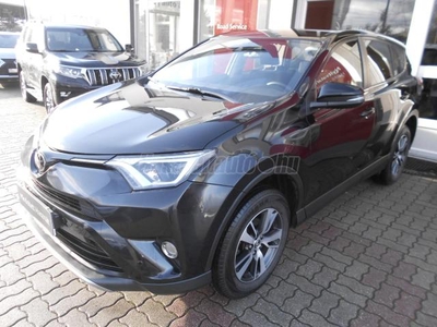 TOYOTA RAV 4 Rav4 2.0 Active CVT