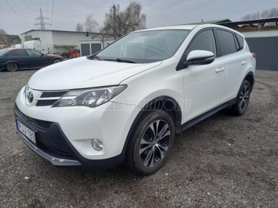 TOYOTA RAV 4 Rav4 2.2 D-4D Sol (Automata) EU6 +D.DIGIT KLÍMA+VHOROG+4x4+TOLATÓKAMERA+