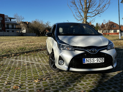 TOYOTA YARIS 1.33 Design+