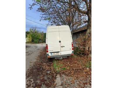 VOLKSWAGEN CRAFTER 2.5 TDI 35 L3H2