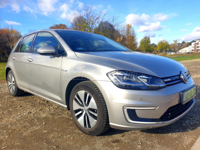 VOLKSWAGEN GOLF VII e-Golf