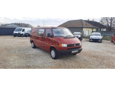 VOLKSWAGEN TRANSPORTER T4 2.4 70A 1F2 O 2 ÉV FRISS MŰSZAKIVAL!