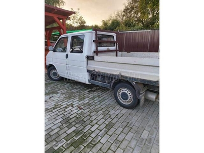 VOLKSWAGEN TRANSPORTER T4