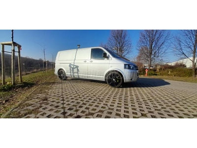 VOLKSWAGEN TRANSPORTER T5 2.5 TDI Tiptronic LONG. Garanciális váltó. kevés km