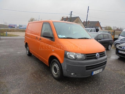 VOLKSWAGEN TRANSPORTER T5 Caravelle 2.0 CR TDI Comfortline