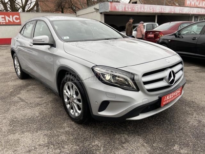 MERCEDES-BENZ GLA 180 Style 83ekm. Magyar NAVI Kamera Xenon Parkradar Bluetooth