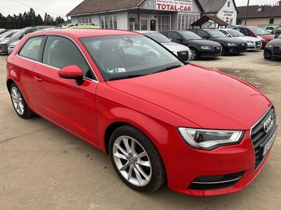 AUDI A3 2.0 TDI Attraction Végig Vezetett SZERV...