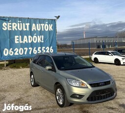 Ford Focus 1.6 Trend Tempomat/Dupla digit klíma/