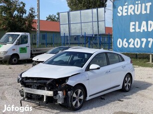 Hyundai Ioniq plug-in 1.6 GDi Comfort Navi DCT...