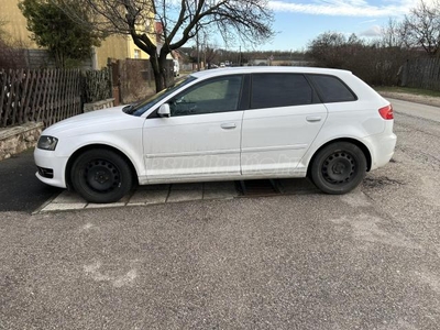 AUDI A3 1.6 TDI Ambiente DPF