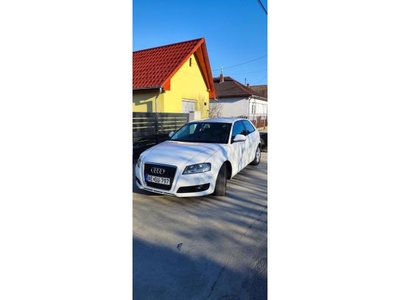 AUDI A3 1.6 TDI Ambition DPF