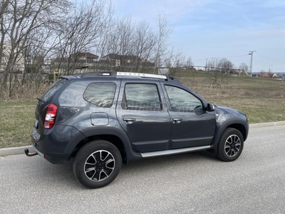 DACIA DUSTER 1.2 TCe Exception EURO6 SZervízkönyv .ülésfűtés