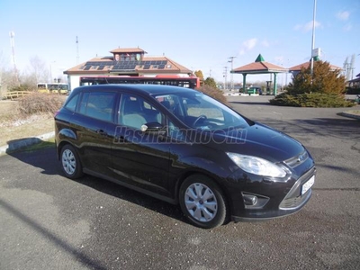 FORD C-MAX Grand1.6 TDCi Titanium Navi.Ülésfűtés.Szervizkönyv