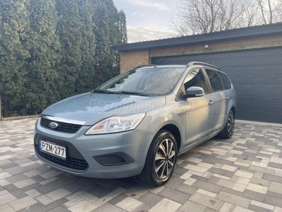 FORD FOCUS 1.6 Collection