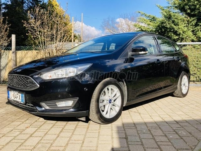 FORD FOCUS 1.6 Ti-VCT Titanium 1Tulaj! 72.000Km! Teljes szerviztörténet! Makulátlan! Automata parkolás!