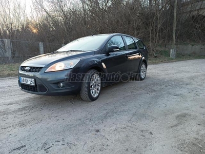 FORD FOCUS 1.6 Trend