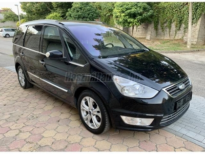 FORD GALAXY 2.2 TDCi Titanium DPF [7 személy] KÉZI VÁLTÓ-XENON-17COL-PAN.TETŐ-7SZEM.-NAVI