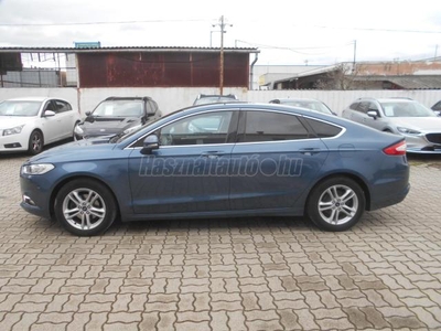 FORD MONDEO 2.0 TDCi Titanium M.o.-i..szervizkönyv.65 000.-km