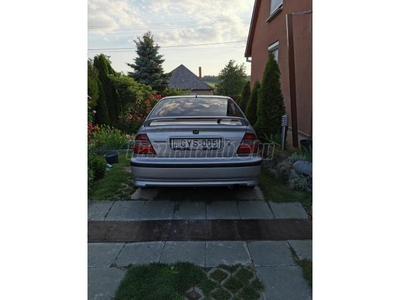 HONDA CIVIC 1.8i VTi